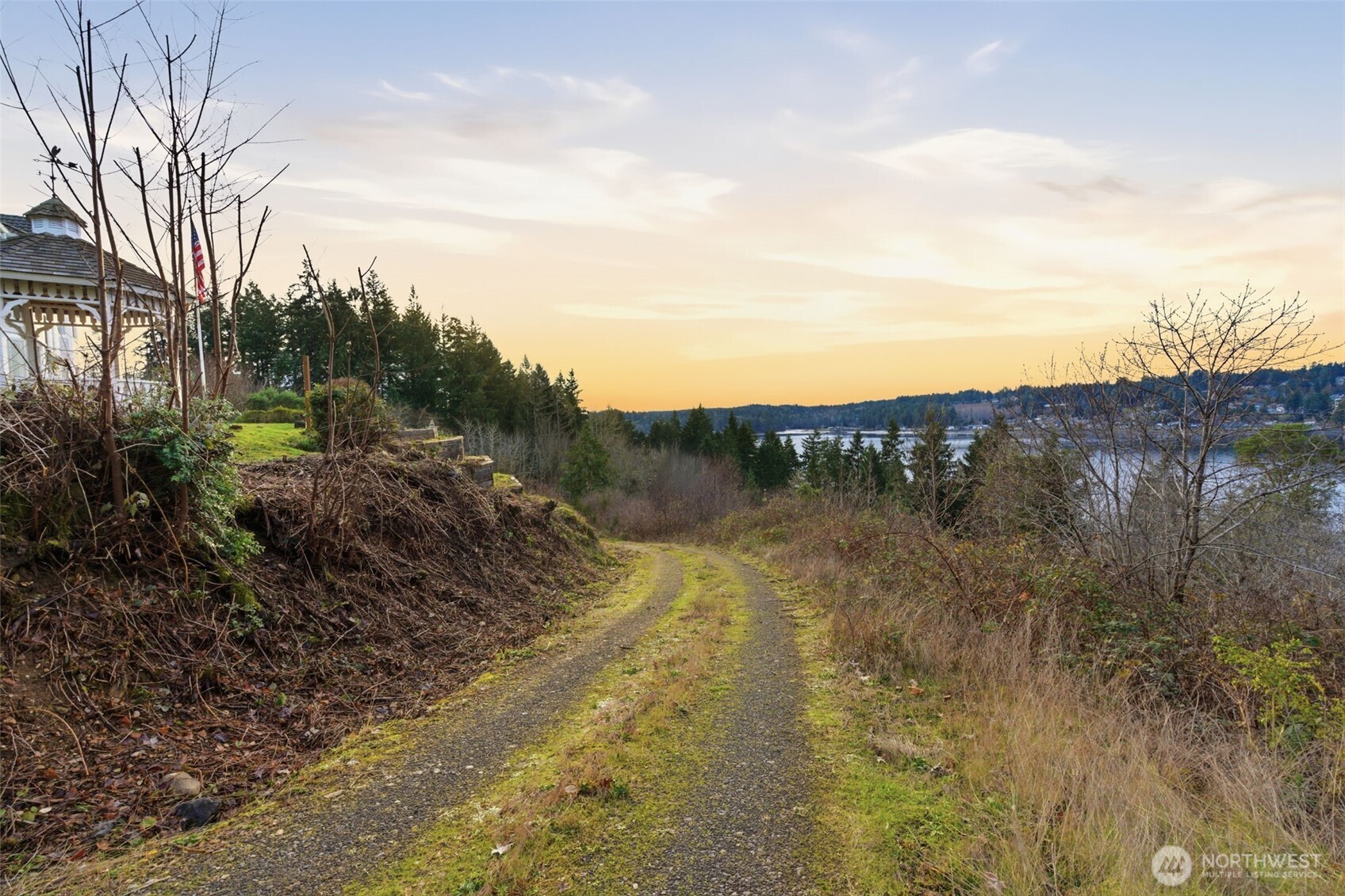 3841 E State Route 302 Belfair WA 98528