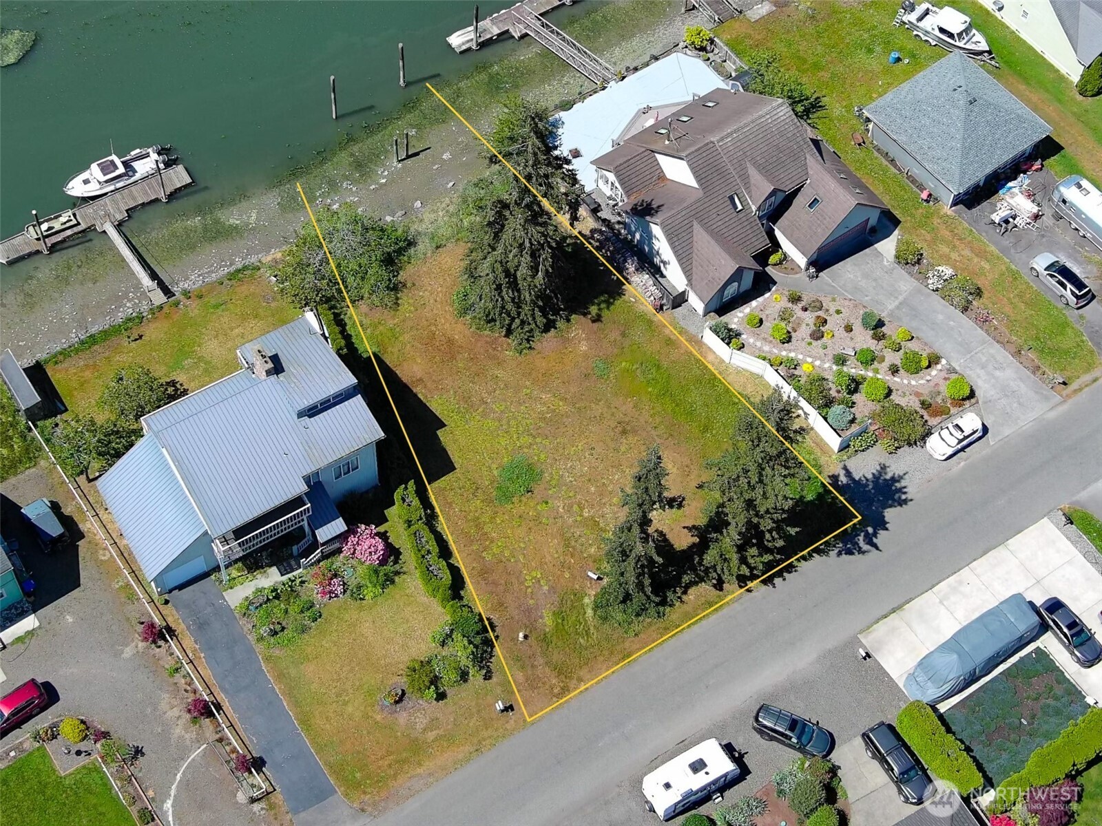 271 N Beach Drive Port Ludlow WA 98365