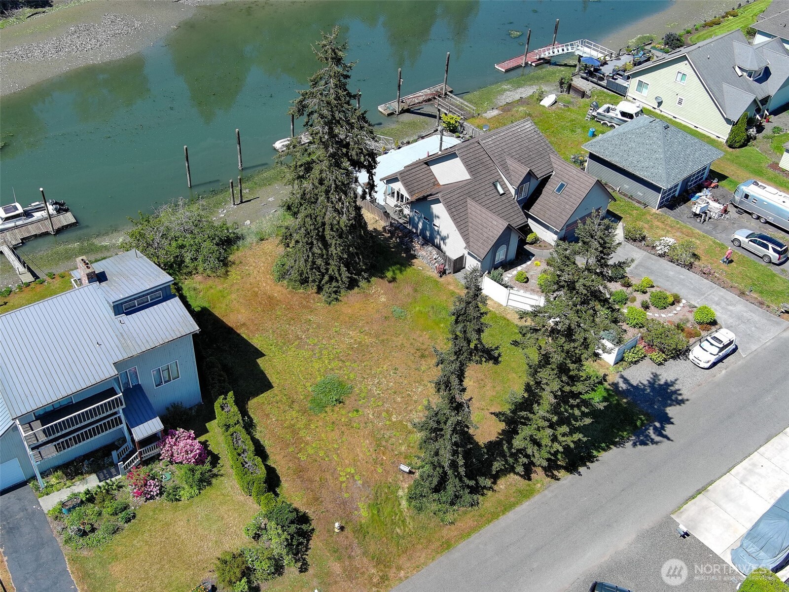 271 N Beach Drive Port Ludlow WA 98365