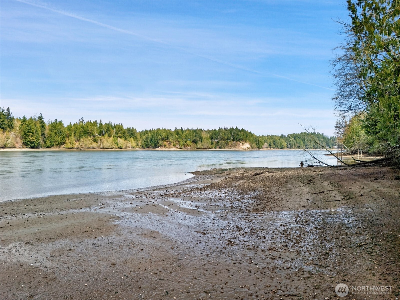 4 SE Sea Der Hok Lane Shelton WA 98584