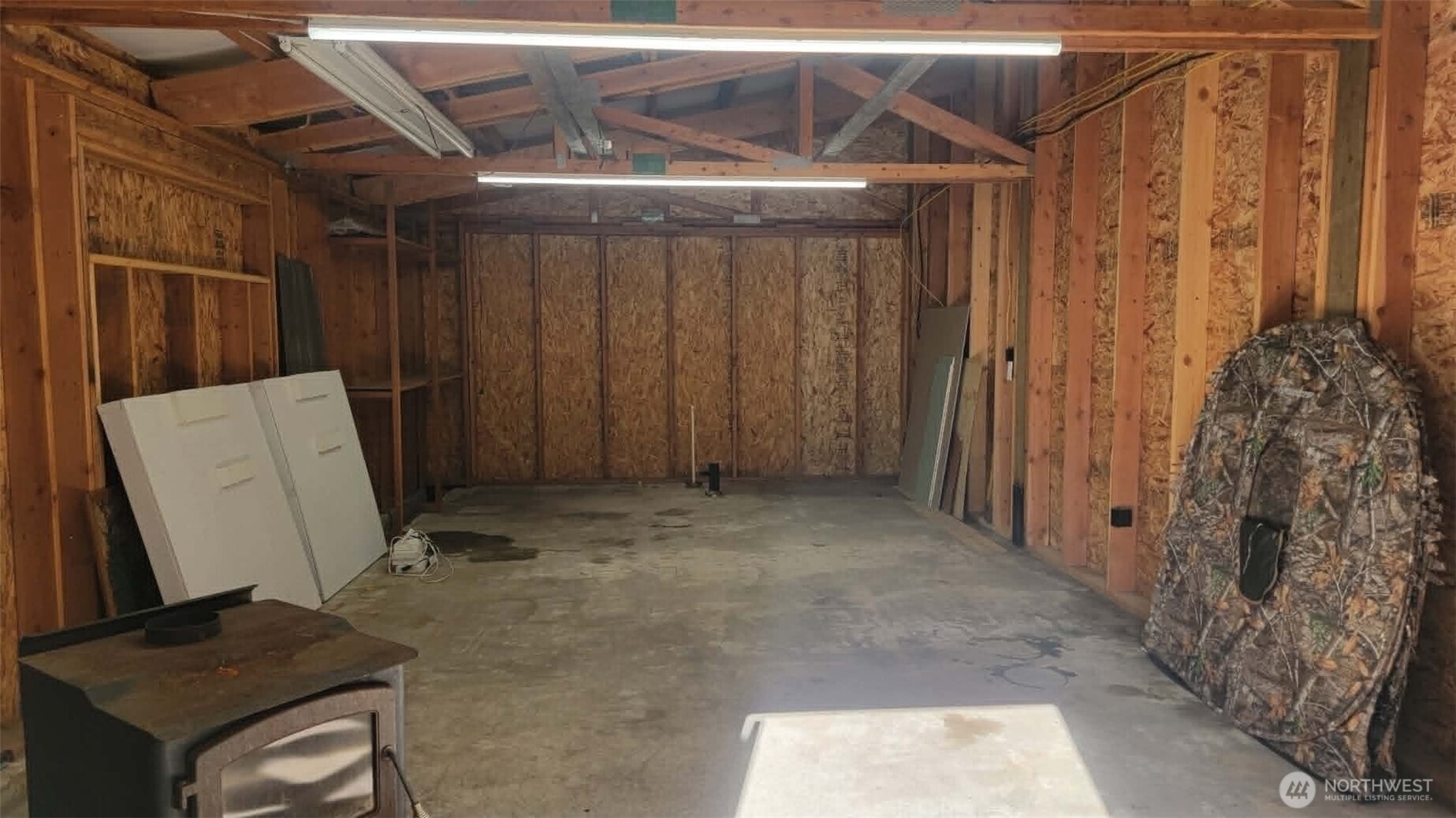 30543 Hwy 20 E Republic WA 99166