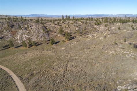 223 Cameron Lake Loop Okanogan WA 98840