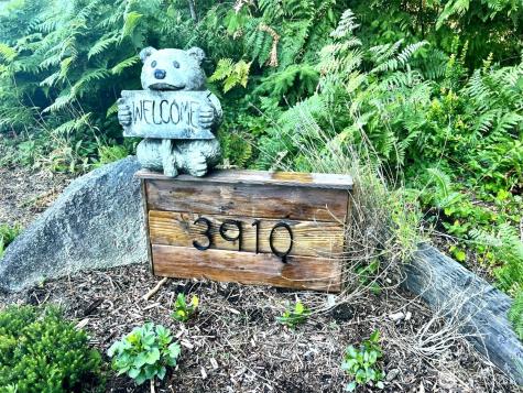 3910 E Harstine Island Road S Shelton WA 98584