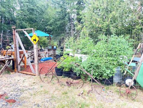 3910 E Harstine Island Road S Shelton WA 98584