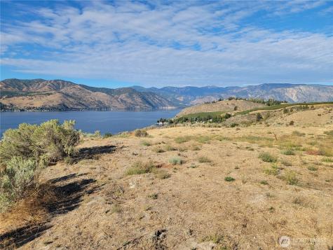 211 Viewland Way Chelan WA 98816
