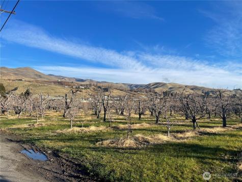 3765 Iroquois Lane Wenatchee WA 98801