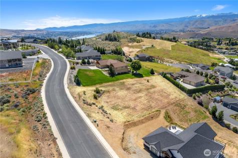 443 W Rolling Hills Lane Wenatchee WA 98801
