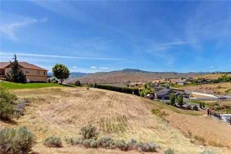 443 W Rolling Hills Lane Wenatchee WA 98801