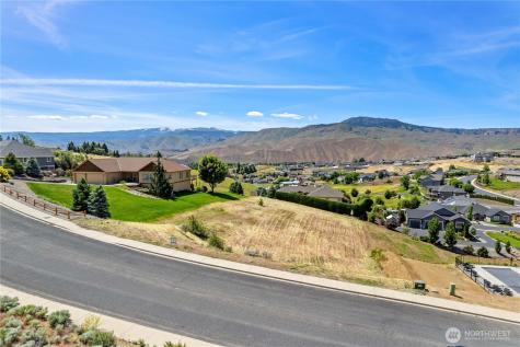 443 W Rolling Hills Lane Wenatchee WA 98801