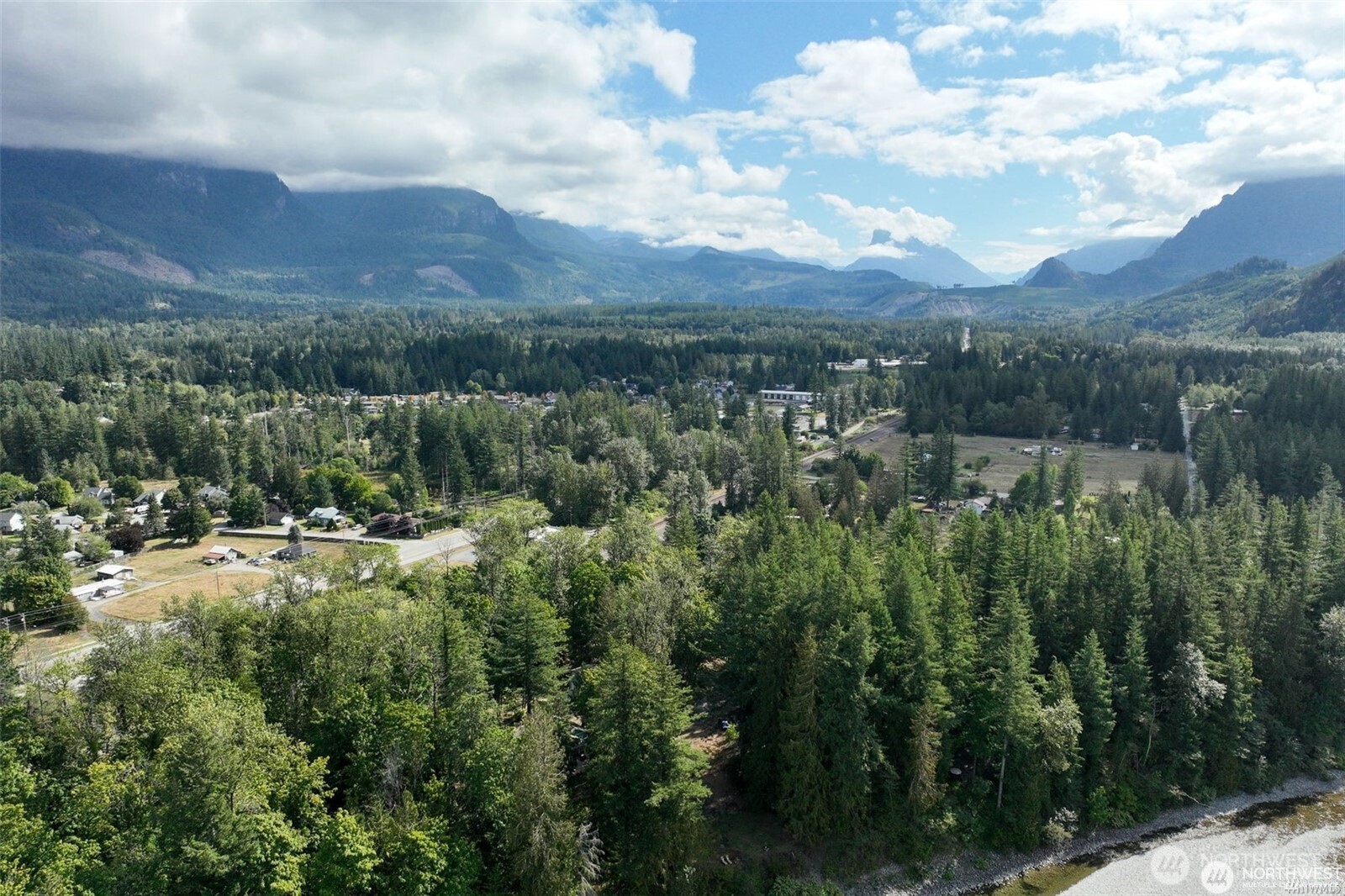 1212 Croft Avenue Gold Bar WA 98251