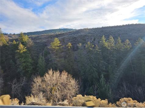6 Pine Grove Road Oroville WA 98844