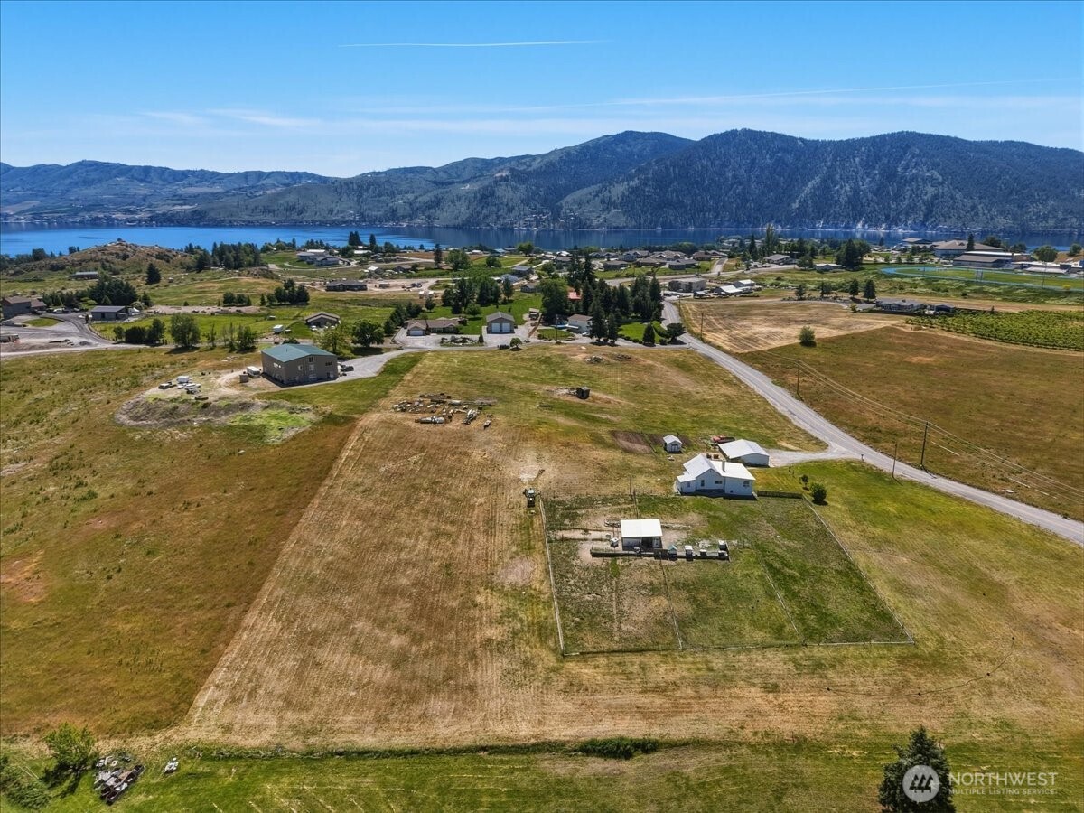 1594 Green Avenue Manson WA 98831