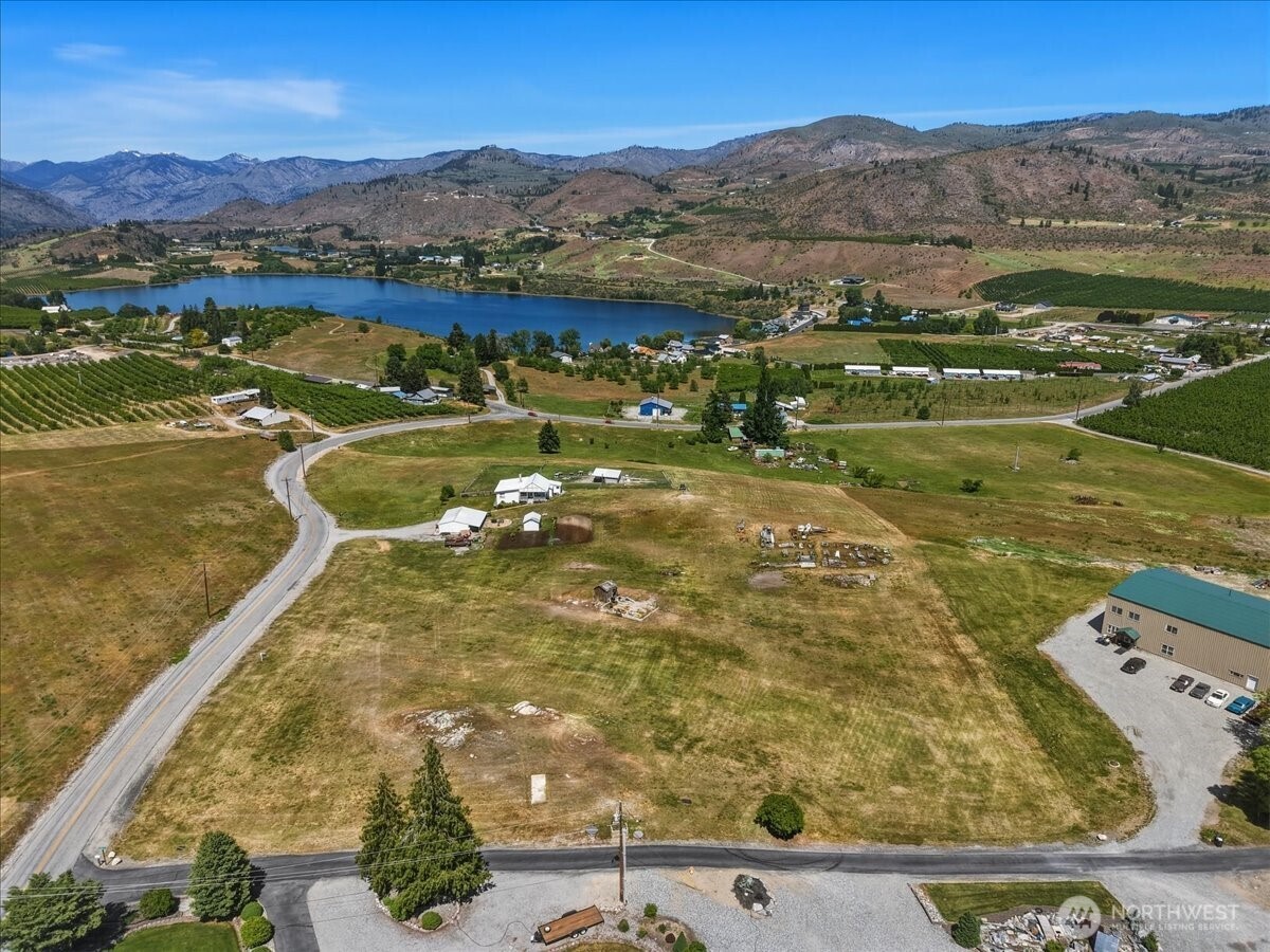 1594 Green Avenue Manson WA 98831