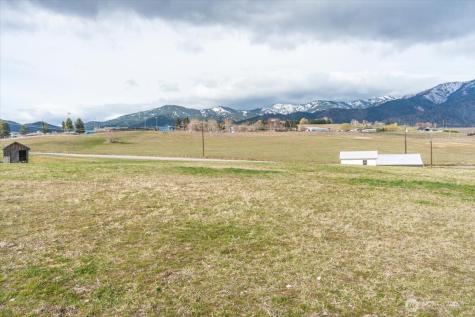 1594 Green Avenue Manson WA 98831