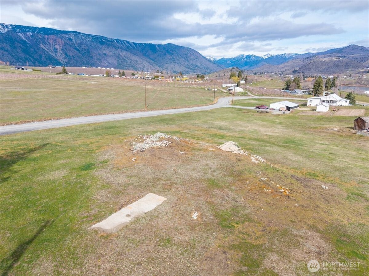 1594 Green Avenue Manson WA 98831