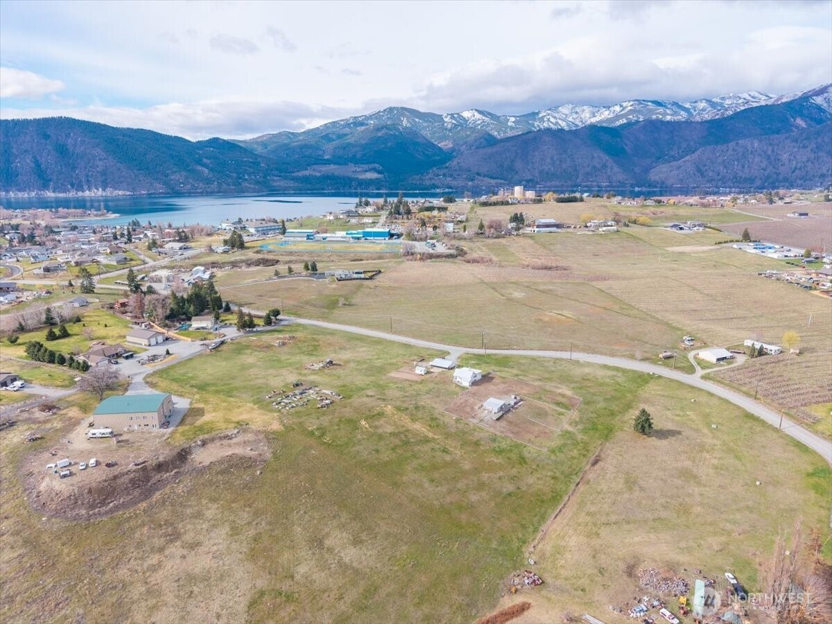 1594 Green Avenue Manson WA 98831