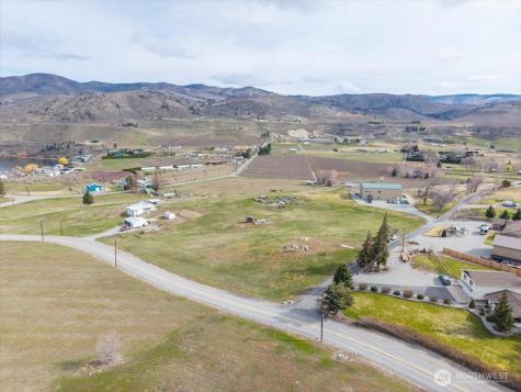 1594 Green Avenue Manson WA 98831