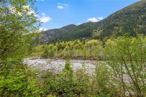 51223 195th Place SE Index WA 98256