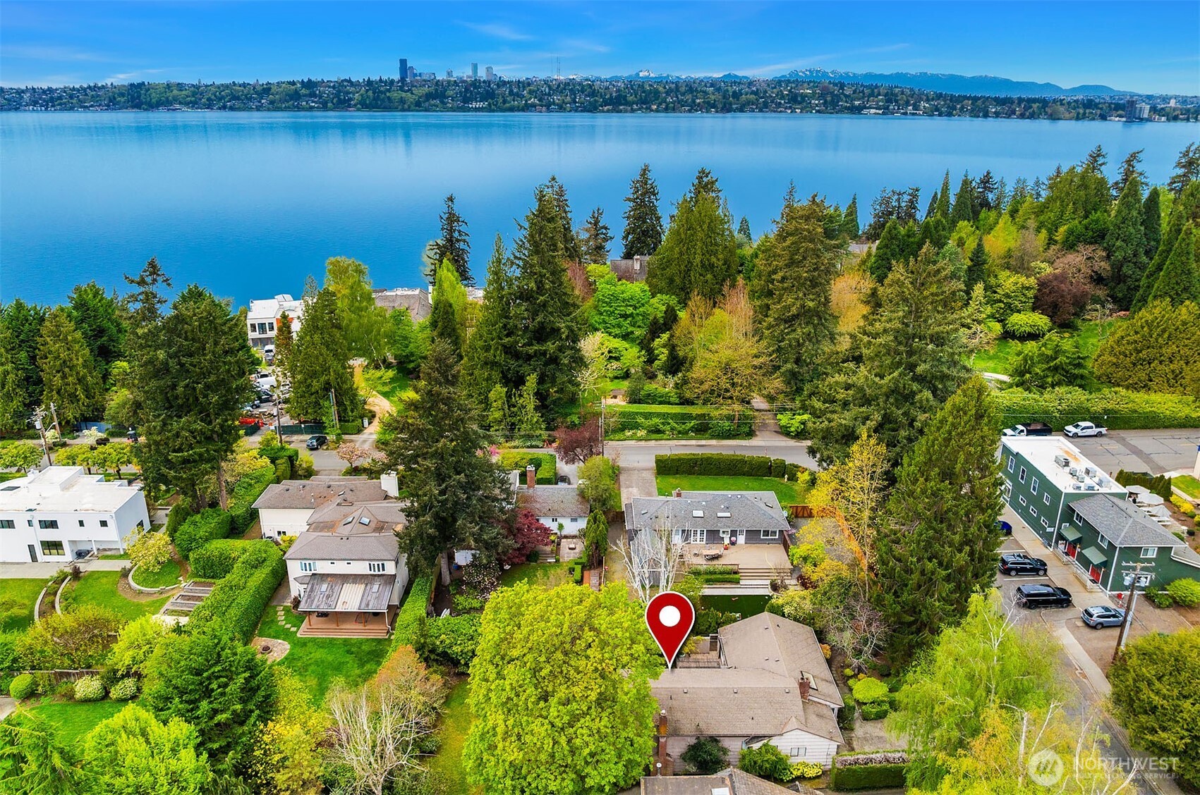 7611 NE 8th Street Medina WA 98039