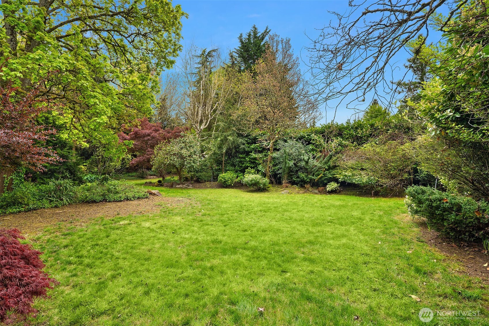 7611 NE 8th Street Medina WA 98039