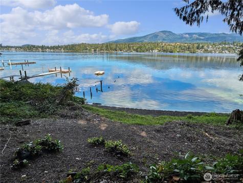 23415 Coots Cove Lane Mount Vernon WA 98274