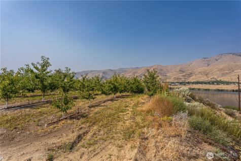 13512 Us Highway 2 East Wenatchee WA 98802