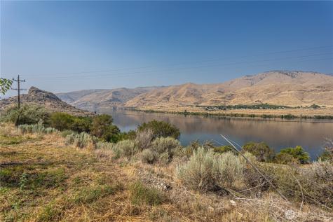 13512 Us Highway 2 East Wenatchee WA 98802