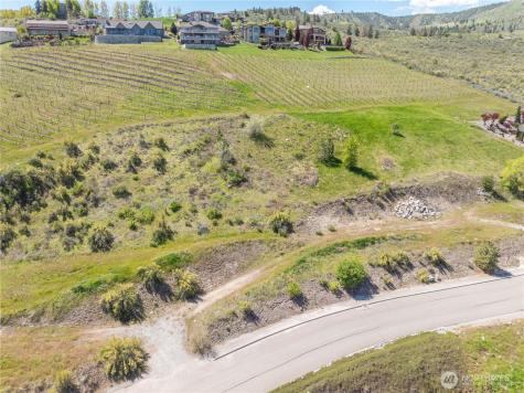 306 Clos Chevalle Road Chelan WA 98816