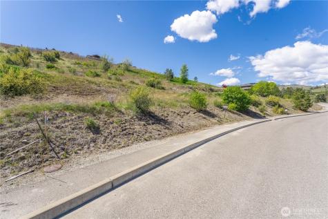 306 Clos Chevalle Road Chelan WA 98816