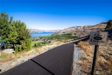 306 Clos Chevalle Road Chelan WA 98816
