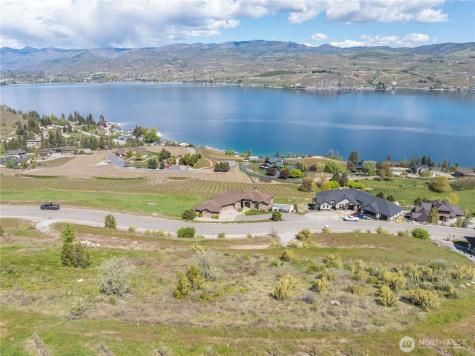 306 Clos Chevalle Road Chelan WA 98816