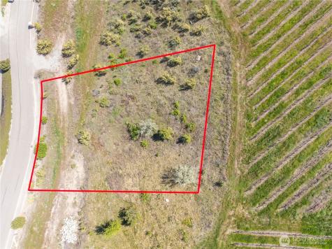 306 Clos Chevalle Road Chelan WA 98816