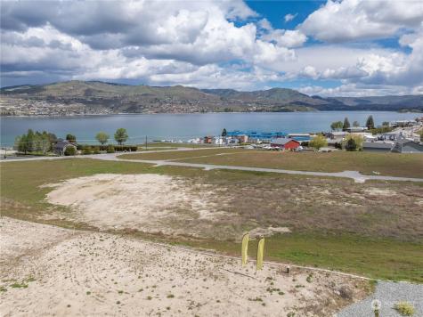 21 Loretta Lane Chelan WA 98816