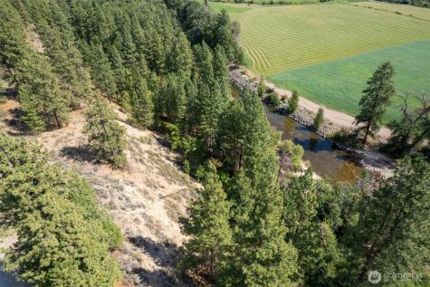 600 West Chewuch Road Winthrop WA 98862