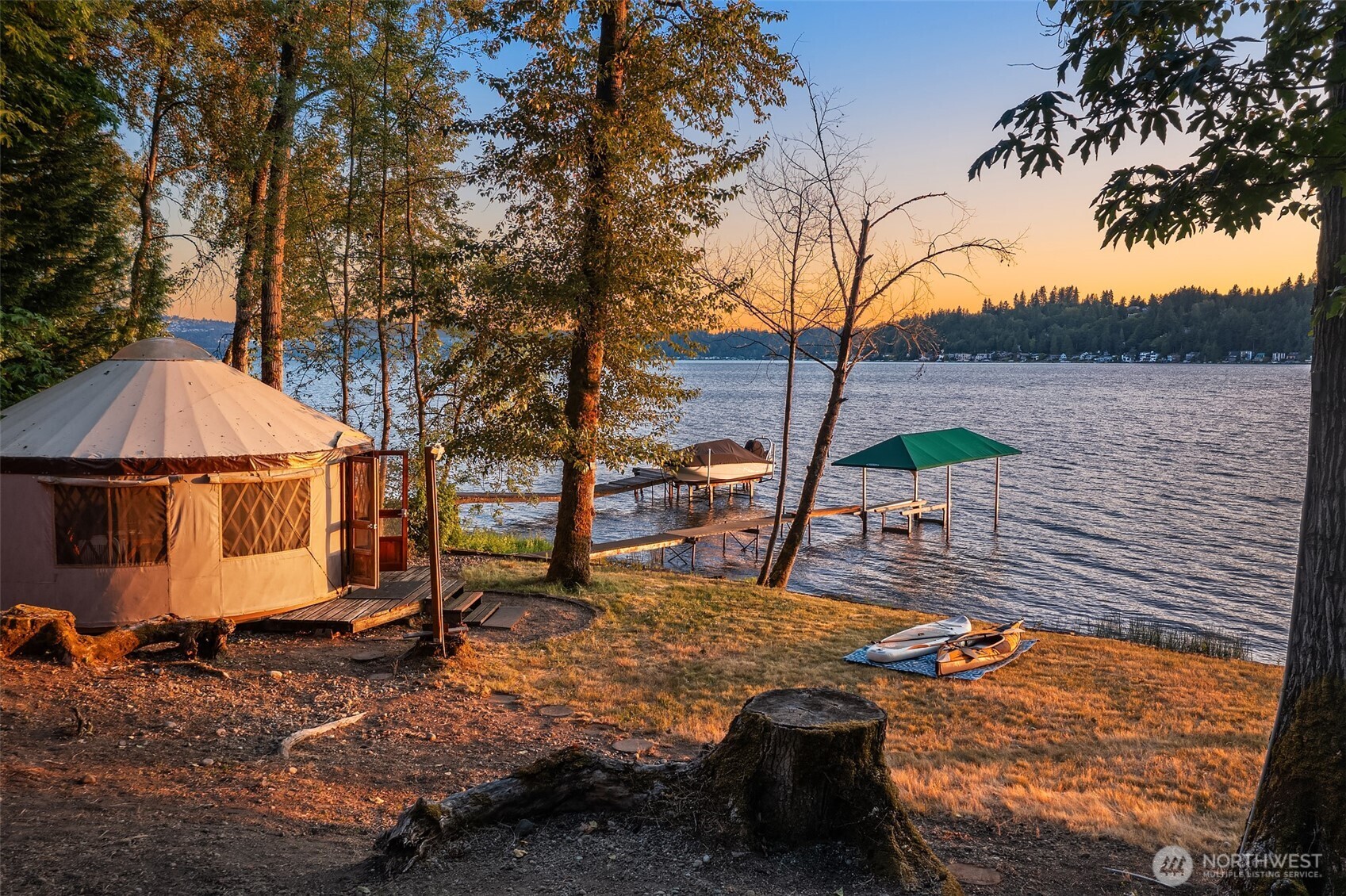 23 E Lake Sammamish Parkway NE Sammamish WA 98074