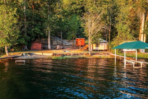 23 E Lake Sammamish Parkway NE Sammamish WA 98074