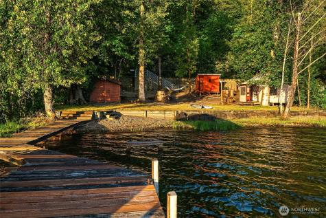 23 E Lake Sammamish Parkway NE Sammamish WA 98074