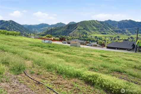 333 Kennedy Road Cashmere WA 98815
