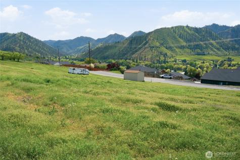 333 Kennedy Road Cashmere WA 98815