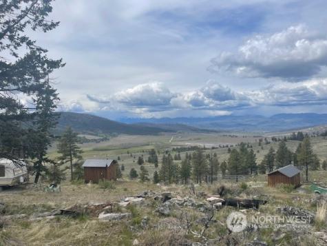 67 Blue Creek Road Riverside WA 98849