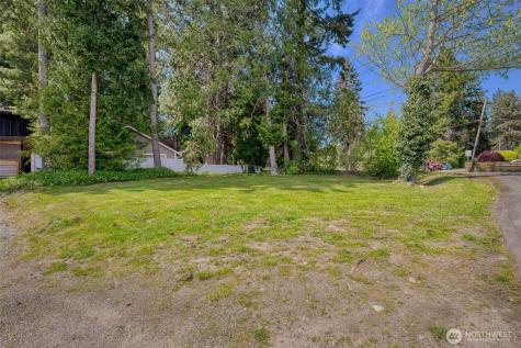 25933 Coveview Lane NE Kingston WA 98346