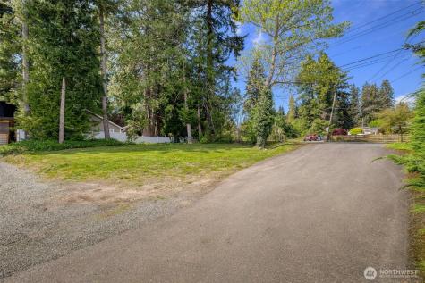 25933 Coveview Lane NE Kingston WA 98346