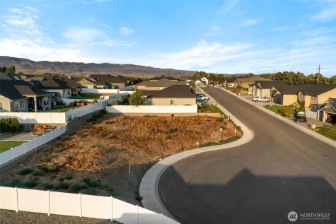 2571 Paisley Street SE East Wenatchee WA 98802