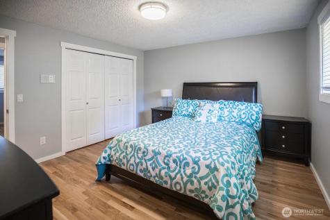 8036 116th Avenue SE Newcastle WA 98056