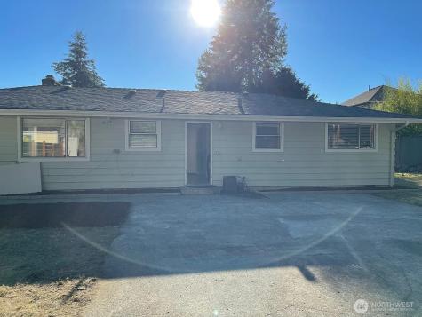 8036 116th Avenue SE Newcastle WA 98056