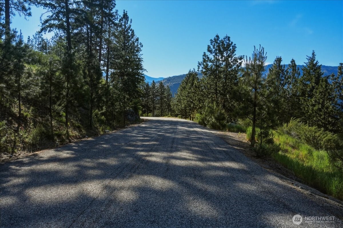 7376 Ridgeview Drive Chelan WA 98816