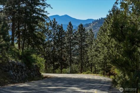 7376 Ridgeview Drive Chelan WA 98816