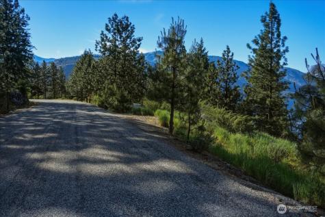 7376 Ridgeview Drive Chelan WA 98816