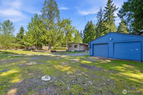 31061 W Lake Morton Drive SE Kent WA 98042