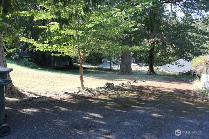 2418 Crestridge Drive NW Olympia WA 98502